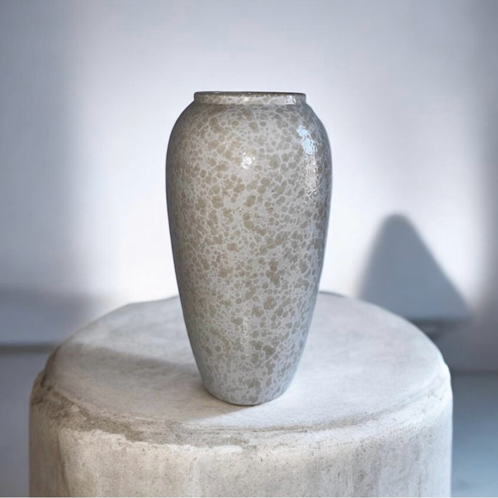 Elegant Gray Ceramic Vase